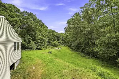 188 Maple St, Douglas, MA 01516 - Photo 36