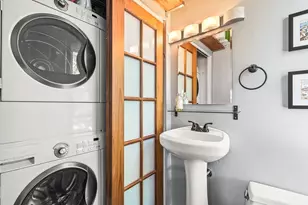 17 Cazenove St, Boston, MA 02116 - Photo 16