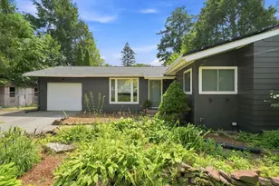 55 Lindsay Rd, Springfield, MA 01128 - Photo 1