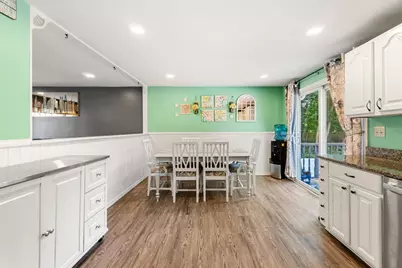 64 Brand Ave, Wilmington, MA 01887 - Photo 8