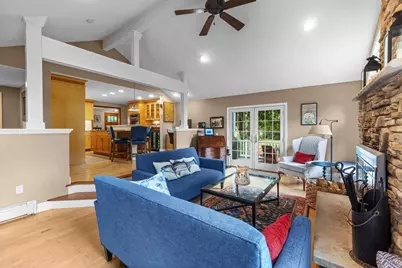 13 Bayview Ave, Berkley, MA 02779 - Photo 18
