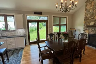 139 Blanchard St, Chicopee, MA 01020 - Photo 16