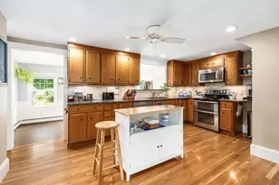 19 Brimbal Ave, Beverly, MA 01915 - Photo 14