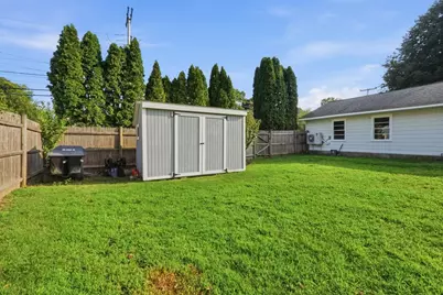 7 Pincushion Rd, Framingham, MA 01702 - Photo 38