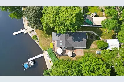 15 Hilltop Acres Drive, Lakeville, MA 02347 - Photo 2