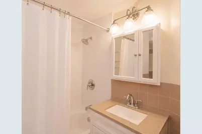 300 Lynn Shore Dr #903, Lynn, MA 01902 - Photo 14