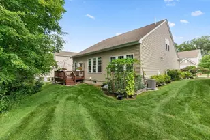 52 Primrose Cir, Hopkinton, MA 01748 - Photo 42