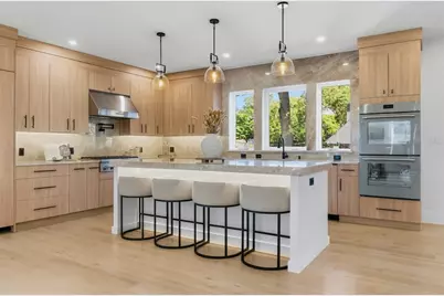 2 Atherton Rd, Winchester, MA 01890 - Photo 8