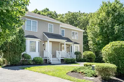 101 Turtle Brook Rd #101, Canton, MA 02021 - Photo 2