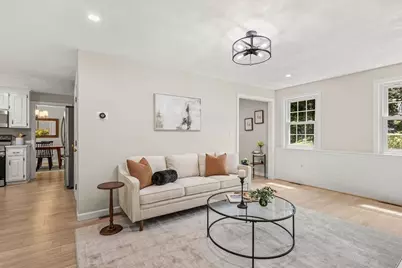 394 Old Farm Rd, Franklin, MA 02038 - Photo 8