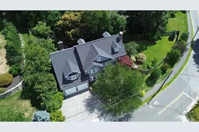 55-B Hancock St, Lexington, MA 02420 - Photo 1