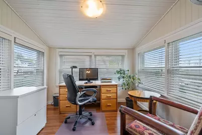 28 Maplewood Rd, Worcester, MA 01602 - Photo 20