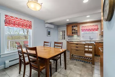28 Maplewood Rd, Worcester, MA 01602 - Photo 14