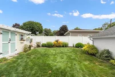 315 Lowell Street, Methuen, MA 01844 - Photo 34
