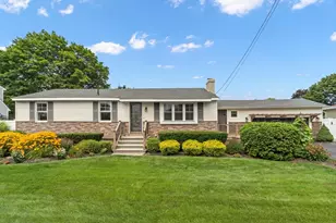 315 Lowell St, Methuen, MA 01844 - Photo 2