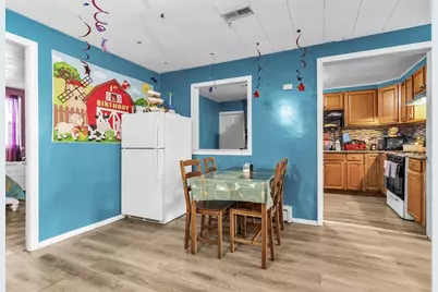 28 Exchange St, Lawrence, MA 01841 - Photo 4
