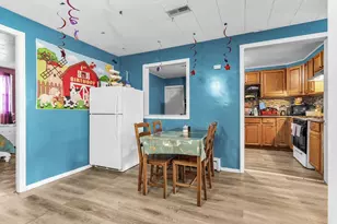 28 Exchange St, Lawrence, MA 01841 - Photo 4