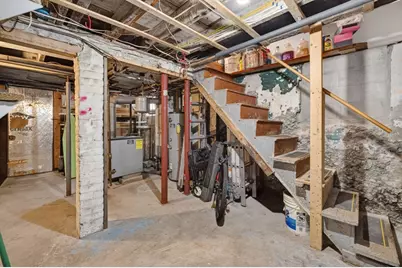 208 Hudson St, Fall River, MA 02720 - Photo 36