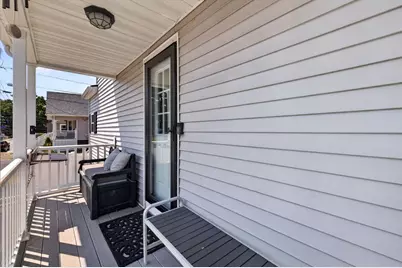 208 Hudson St, Fall River, MA 02720 - Photo 8