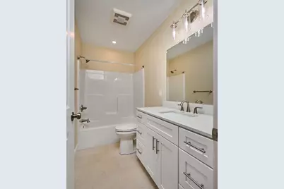 58 Pleasant St, Southampton, MA 01073 - Photo 20
