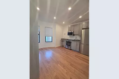 165 Hawthorne St #204, Chelsea, MA 02150 - Photo 2
