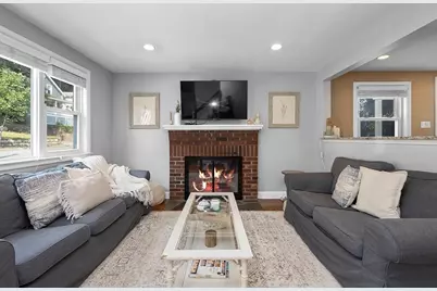 143 Perham St, Boston, MA 02132 - Photo 14