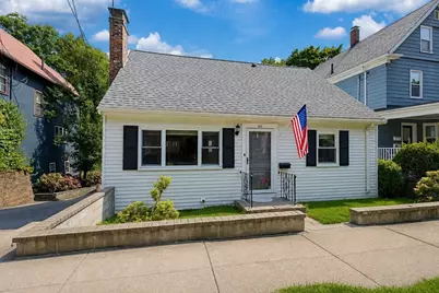143 Perham St, Boston, MA 02132 - Photo 6