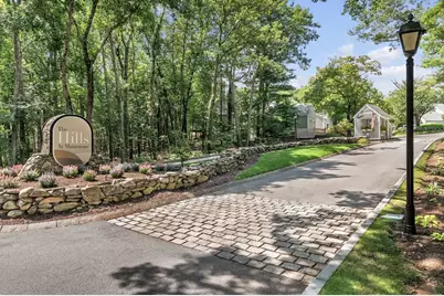 91 Hillside Dr #91, Wayland, MA 01778 - Photo 1