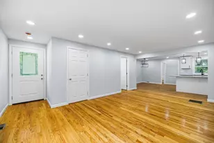 211 Bonnie Brae Dr, West Springfield, MA 01089 - Photo 4