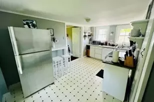 1574-1579 Pleasant St, Lee, MA 01260 - Photo 24