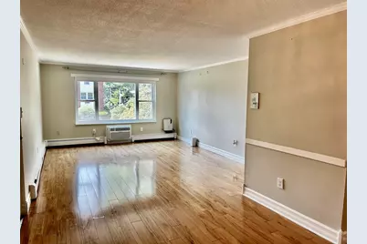 B2 Colonial Dr #4, Andover, MA 01810 - Photo 2
