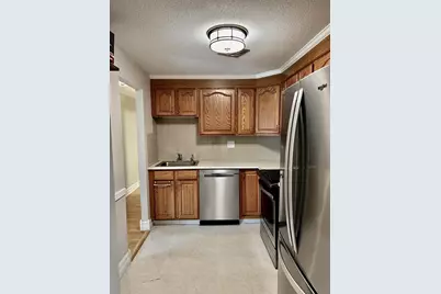 B2 Colonial Dr #4, Andover, MA 01810 - Photo 8