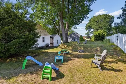 1 Plant Avenue, Hudson, MA 01749 - Photo 20