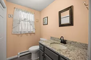 461 Hodges St, Taunton, MA 02780 - Photo 22