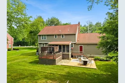 461 Hodges St, Taunton, MA 02780 - Photo 4