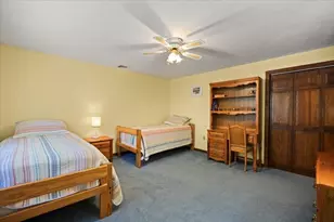 461 Hodges St, Taunton, MA 02780 - Photo 32
