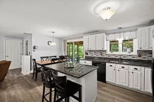 461 Hodges St, Taunton, MA 02780 - Photo 16