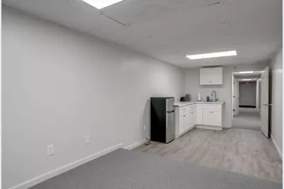 38 Market Street, Amesbury, MA 01913 - Photo 16