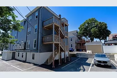 18 Fitzhenry Square, Revere, MA 02151 - Photo 6
