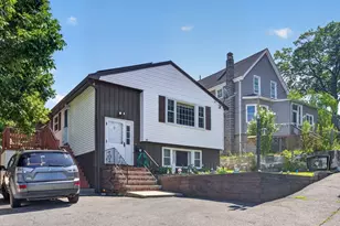 39 Mountain Ave, Saugus, MA 01906 - Photo 2