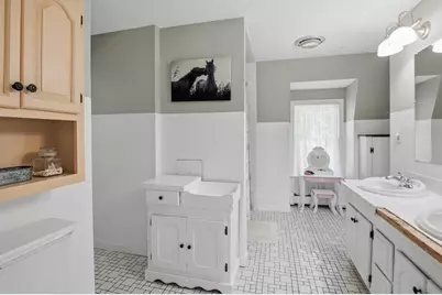 251 Mendon Street, Blackstone, MA 01504 - Photo 20