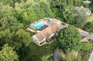905 West St, Leominster, MA 01453 - Photo 1