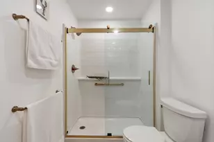 905 West St, Leominster, MA 01453 - Photo 24