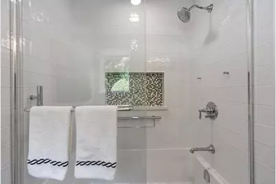 905 West St, Leominster, MA 01453 - Photo 20