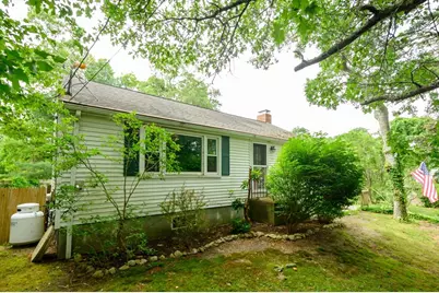 42 Haskell Rd, Plymouth, MA 02360 - Photo 2