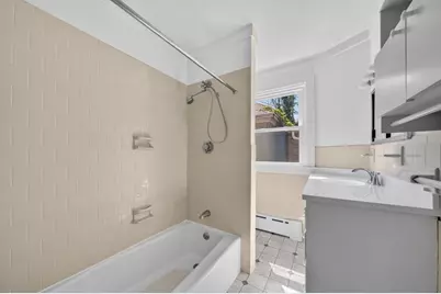 370 Maple Street #1, New Bedford, MA 02740 - Photo 16