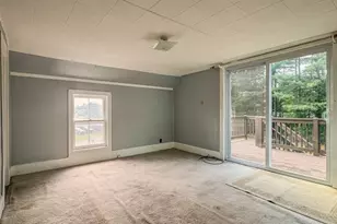 54 Fairview St E, Greenfield, MA 01301 - Photo 26