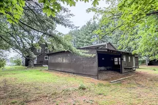54 Fairview St E, Greenfield, MA 01301 - Photo 34