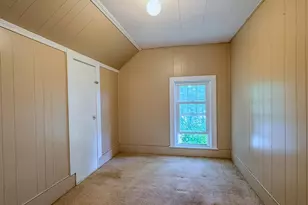 54 Fairview St E, Greenfield, MA 01301 - Photo 24