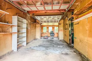 54 Fairview St E, Greenfield, MA 01301 - Photo 32
